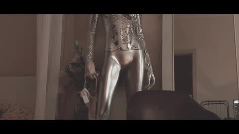 your dear Lilith Chapman online show from June 2026 09:32:01 AM