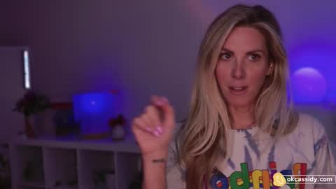 Snapshot of oh_ok_cassidy chatting on February 2025 04:43:01 AM cassidy online show from February 2025 04:43:01 AM