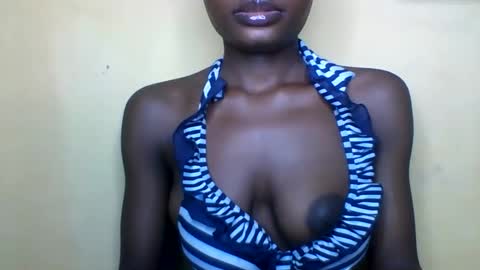 Snapshot of oh_sexyphilo chatting on November 2025 09:21:02 PM philo bby online show from November 2025 09:21:02 PM