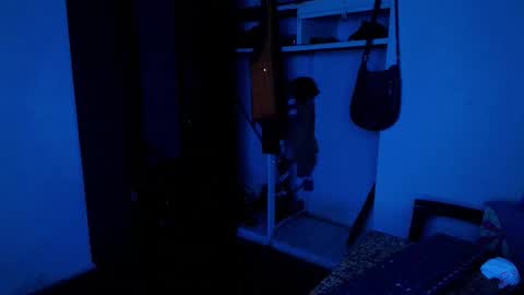 Snapshot of oh_tique chatting on January 2026 01:24:01 PM LU online show from January 2026 01:24:01 PM