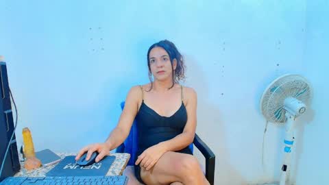 Snapshot of oh_tique chatting on March 2026 03:44:02 PM LU online show from March 2026 03:44:02 PM