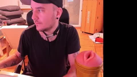 Chris online show from September 2025 05:12:02 PM