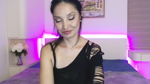 ohmy_linda online show from July 2026 01:28:02 PM