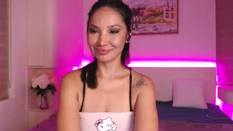 ohmy_linda online show from July 2026 01:37:02 PM