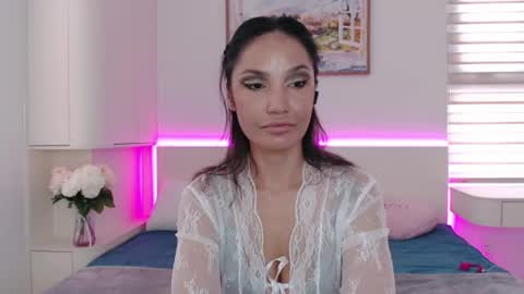 ohmy_linda online show from July 2026 10:21:01 AM