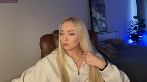 Emma online show from May 2026 10:00:01 AM