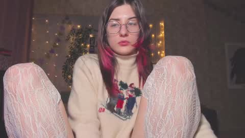 Snapshot of ohmygoddestkimmy chatting on December 2024 02:13:01 AM Kmmy online show from December 2024 02:13:01 AM