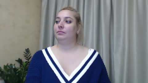 Snapshot of ohsweetiren chatting on December 2024 10:28:02 AM Iren online show from December 2024 10:28:02 AM