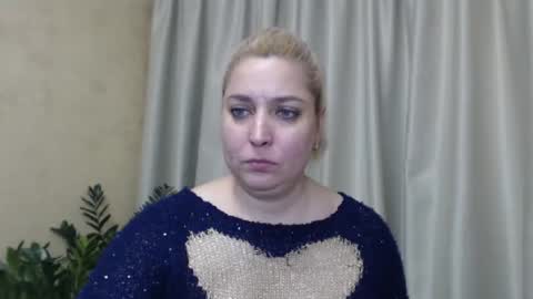 Snapshot of ohsweetiren chatting on December 2024 10:35:02 AM Iren online show from December 2024 10:35:02 AM