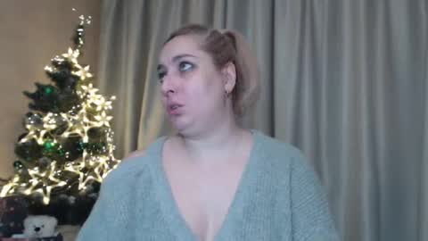 Snapshot of ohsweetiren chatting on January 2025 07:06:01 AM Iren online show from January 2025 07:06:01 AM