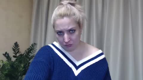 Snapshot of ohsweetiren chatting on January 2025 10:17:02 AM Iren online show from January 2025 10:17:02 AM