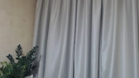 Snapshot of ohsweetiren chatting on February 2025 07:05:01 AM Iren online show from February 2025 07:05:01 AM