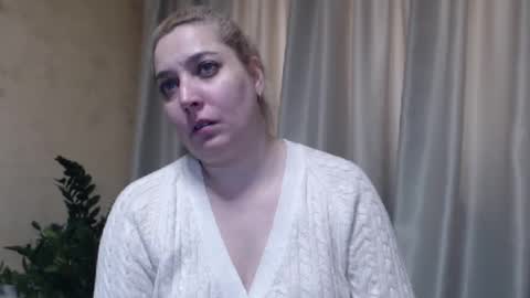 Snapshot of ohsweetiren chatting on February 2025 07:20:01 AM Iren online show from February 2025 07:20:01 AM