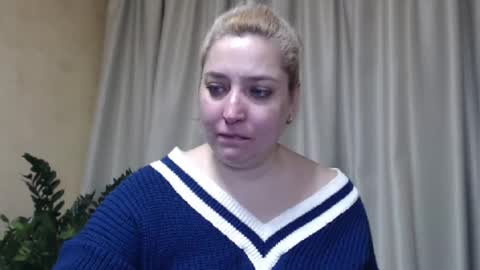 Snapshot of ohsweetiren chatting on March 2025 07:08:02 AM Iren online show from March 2025 07:08:02 AM