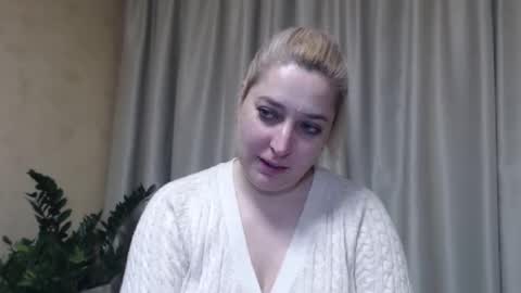 Snapshot of ohsweetiren chatting on March 2025 07:21:02 AM Iren online show from March 2025 07:21:02 AM