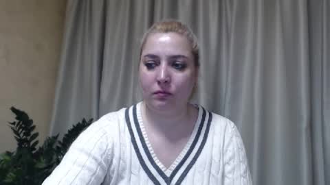 Snapshot of ohsweetiren chatting on March 2025 09:57:01 AM Iren online show from March 2025 09:57:01 AM