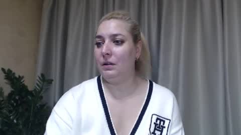 Iren online show from November 2025 07:11:02 AM