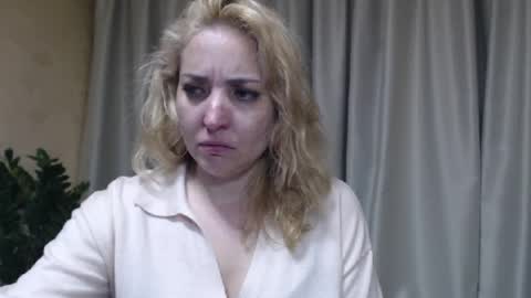 Mari online show from May 2026 05:09:02 PM