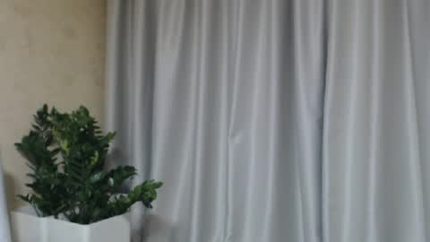 Mari online show from May 2026 05:43:01 PM