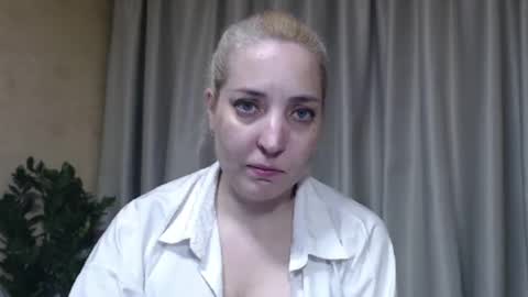 Mari online show from June 2026 03:50:01 PM