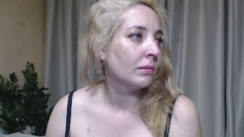 Mari online show from July 2026 02:34:02 PM