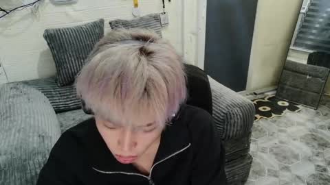Snapshot of oishii_ii chatting on April 2026 07:07:02 PM oishii online show from April 2026 07:07:02 PM