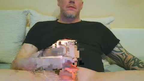 Snapshot of olavdelux chatting on January 2026 09:18:01 PM olavdelux online show from January 2026 09:18:01 PM