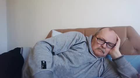 old_fkr online show from February 2025 10:20:02 AM