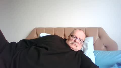 old_fkr online show from March 2025 10:44:02 AM