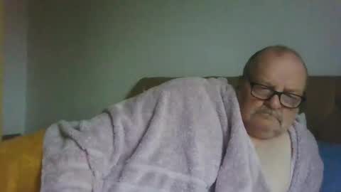 old_fkr online show from February 2026 02:21:02 PM