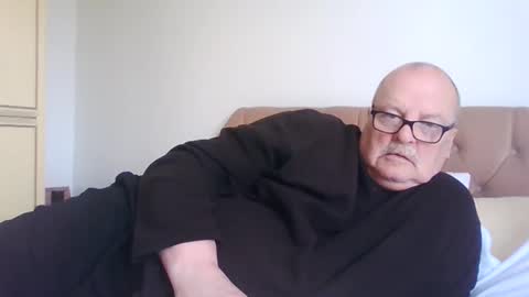 old_fkrr_ online show from April 2026 10:29:01 AM