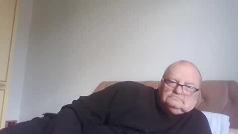 old_fkrr_ online show from May 2026 03:41:01 PM