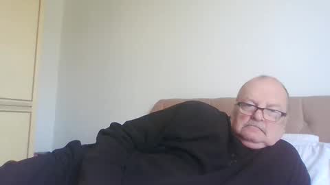 old_fkrr_ online show from May 2026 09:39:01 AM