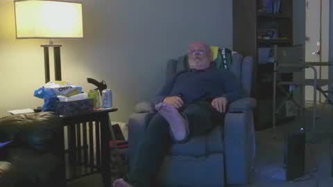 old_guy111 online show from January 2026 04:37:02 AM