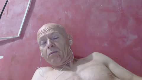 oldbuthorny62 online show from May 2026 12:37:01 AM