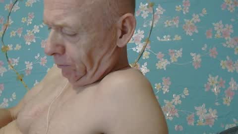 oldbuthorny62 online show from June 2026 04:48:02 AM