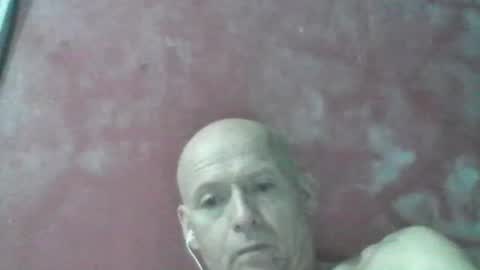 oldbuthorny62 online show from July 2026 11:23:02 PM
