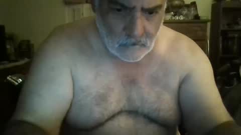 Snapshot of oldcockforyngladies chatting on October 2025 08:48:02 AM oldcockforyngladies online show from October 2025 08:48:02 AM