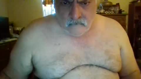 Snapshot of oldcockforyngladies chatting on February 2026 02:35:01 PM oldcockforyngladies online show from February 2026 02:35:01 PM