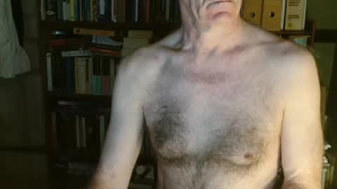 oldhairybastard online show from June 2026 10:27:02 PM