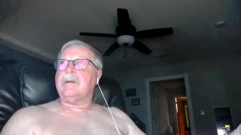 OldLakeGuy online show from February 2025 07:34:02 AM