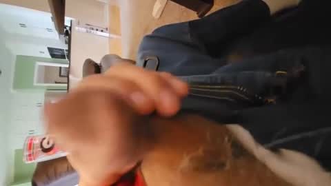 oldmanhorny19 online show from December 2024 04:38:02 PM