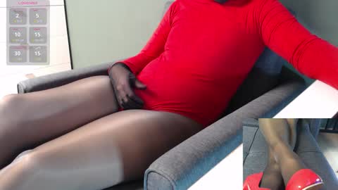 Pantyhose-feet-lover online show from October 2025 06:59:01 PM