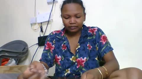 olgamariah203875 online show from June 2026 07:01:02 AM