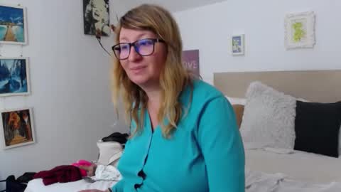 Snapshot of olgapavlova chatting on February 2026 01:37:02 PM Olga Pavlova online show from February 2026 01:37:02 PM