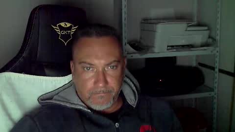 Snapshot of olimpio1230 chatting on October 2025 04:25:02 PM olimpio1230 online show from October 2025 04:25:02 PM