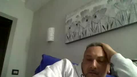 Snapshot of olimpio1230 chatting on October 2025 09:15:01 PM olimpio1230 online show from October 2025 09:15:01 PM