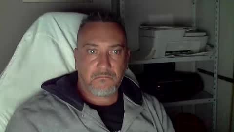 Snapshot of olimpio1230 chatting on October 2025 04:52:02 PM olimpio1230 online show from October 2025 04:52:02 PM