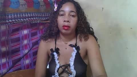 olinaa online show from May 2026 03:45:02 AM