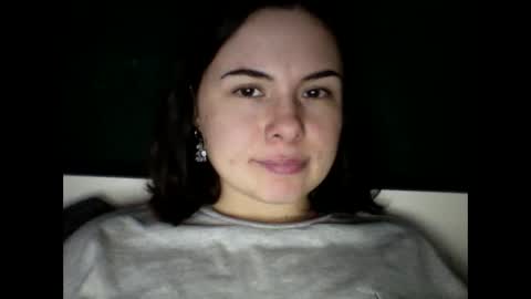 Snapshot of olivepeach chatting on November 2025 11:55:02 AM Oil online show from November 2025 11:55:02 AM